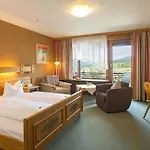 Am Schoenenberg 3*