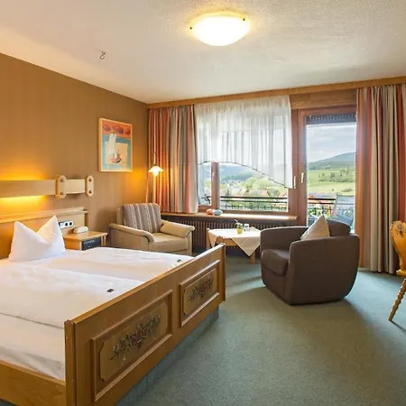 Am Schönenberg 3*