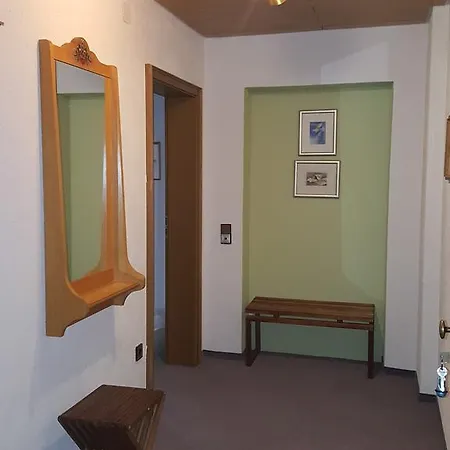 Am Schönenberg 3*