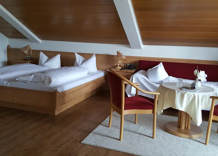 Am Schoenenberg Hotel